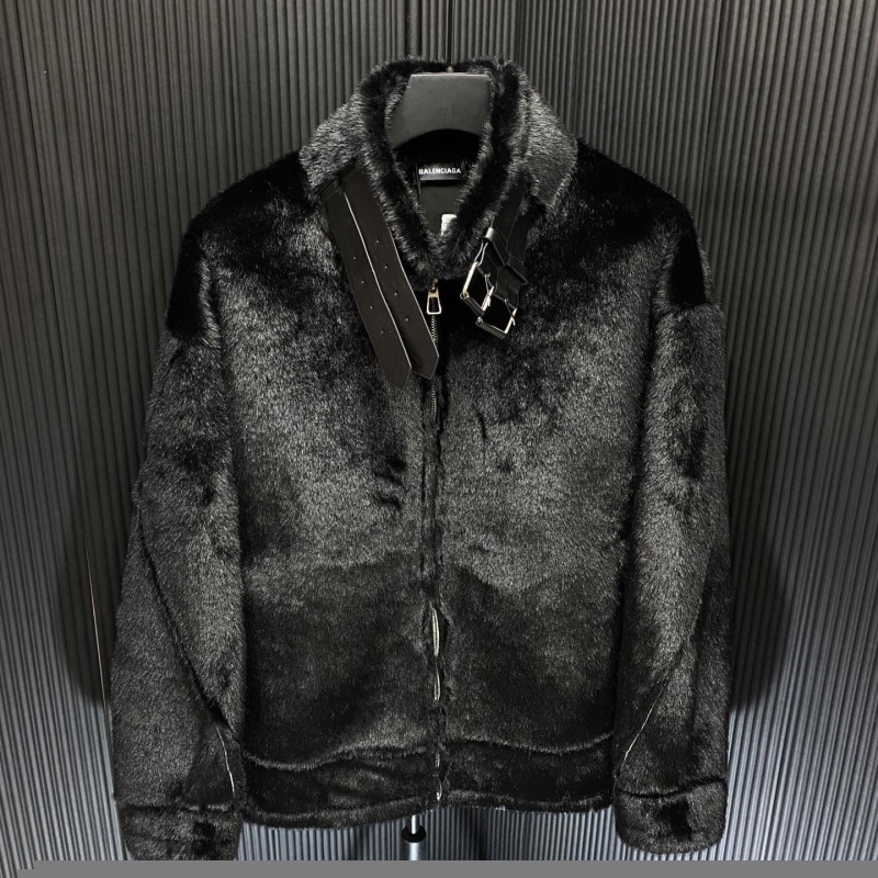 Ba*len*cia*ga coats